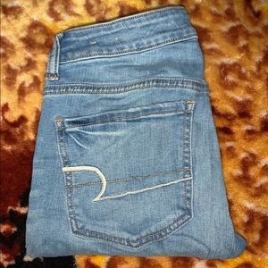 American eagle light wash skinny|jegging| jeans